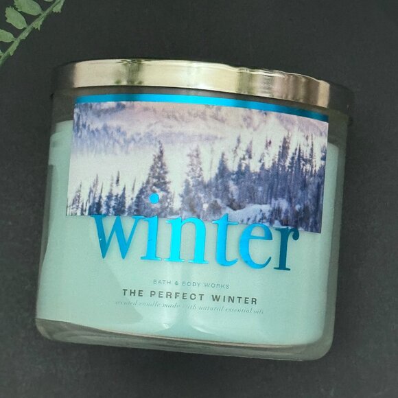 BBW The Perfect Winter Bath & Body Works 3 Wick Candle - Picture 5 of 10